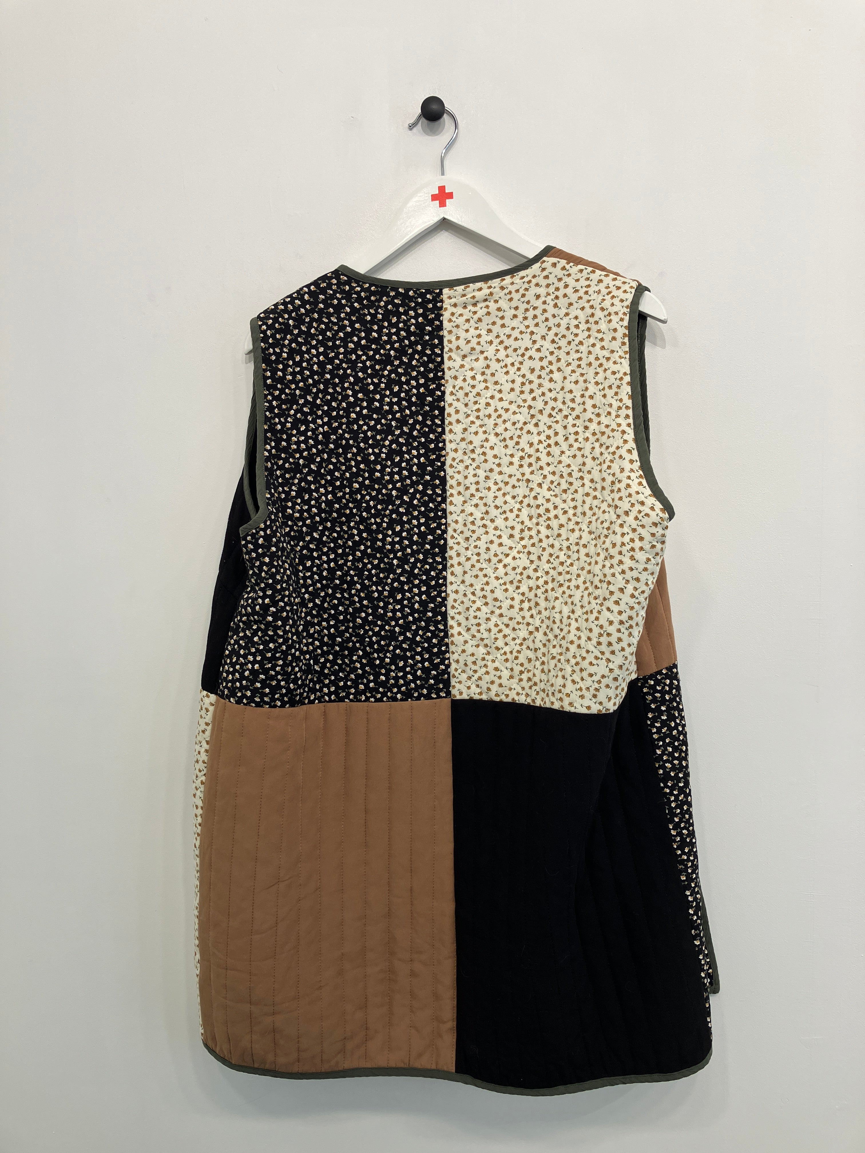 Liberte Vest
